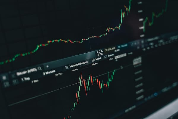 贵金属投资亏损如何避免